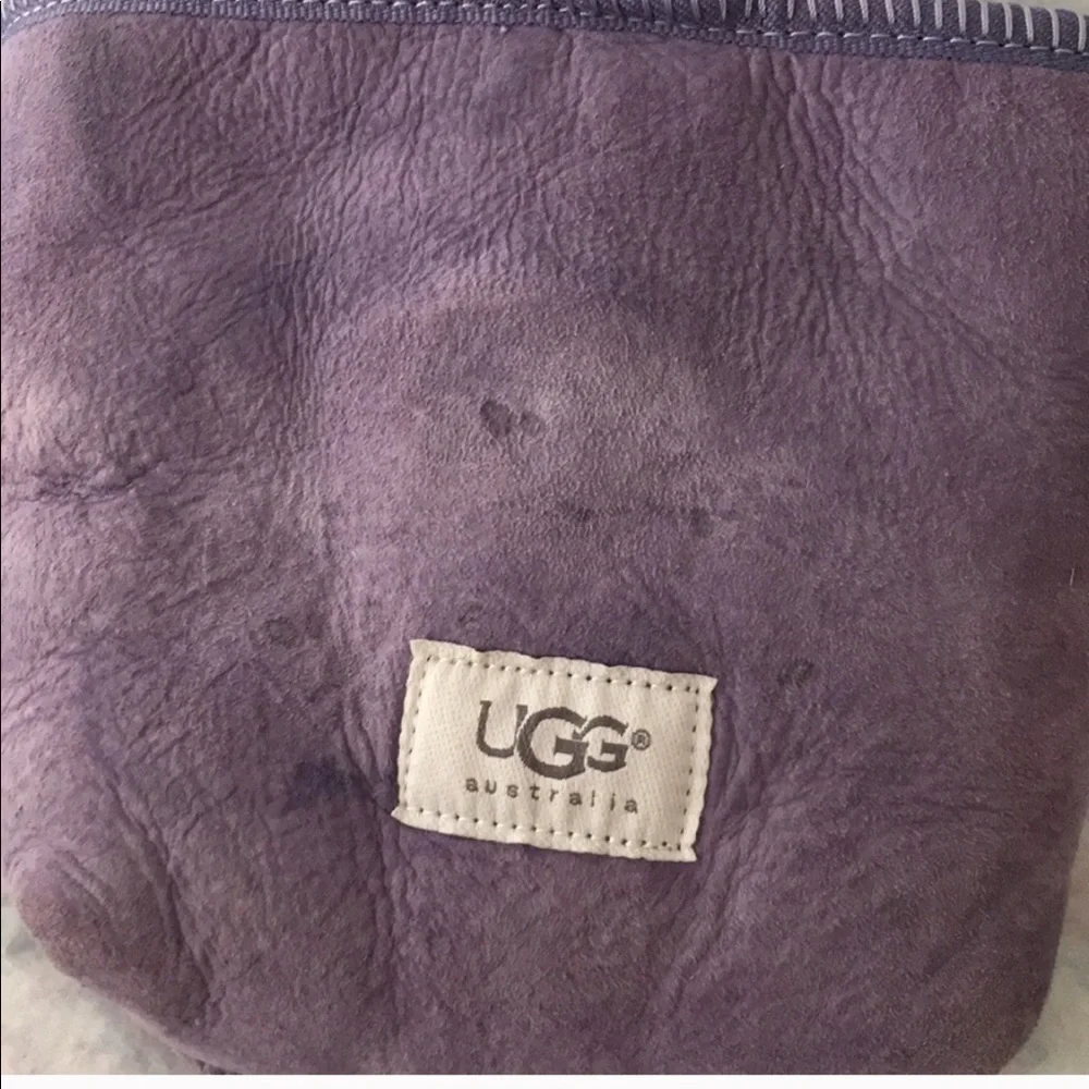 3 handbags UGG Etienne aigner new and wallet - Picture 4 of 4